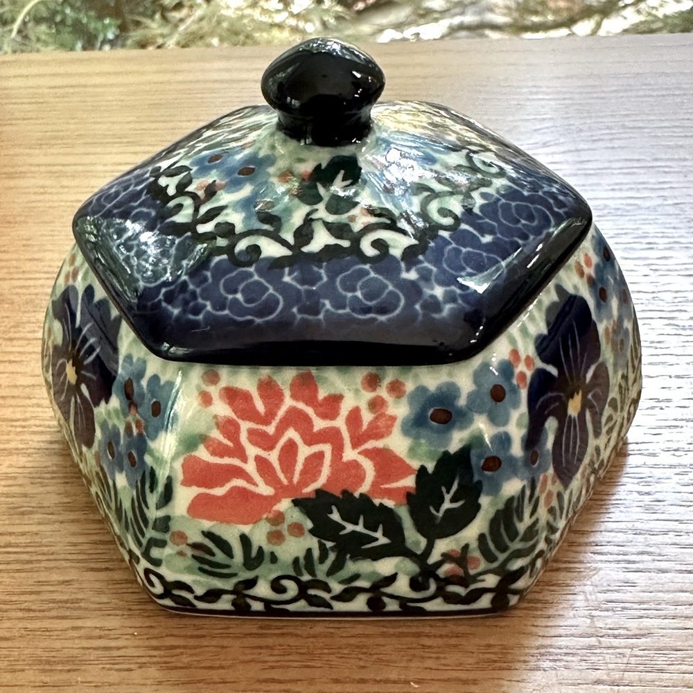 Polish Pottery Trinket Box Unikat Ceramica Artystyczna Teresa Liana 2423 NWTSOLD